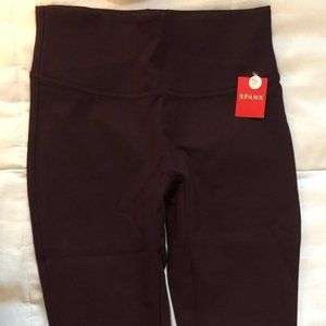 SPANX Ankle Ponte Split Leg Leggings